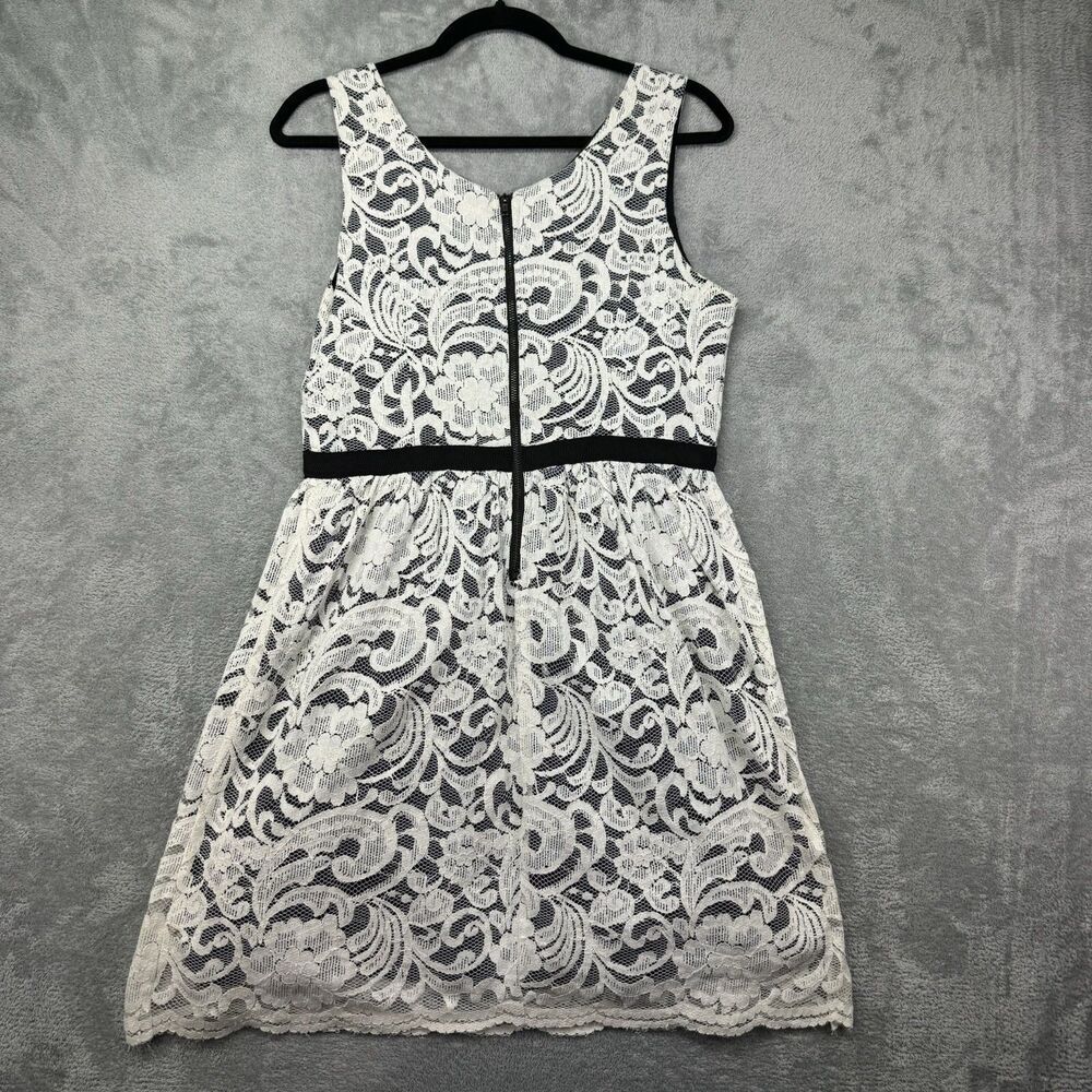 Monteau Dress Women's Large White Black Sleeveless Mini Preppy Work Lace Formal - Picture 3 of 16